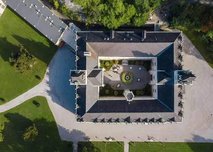 Schloss 4* Hernstein