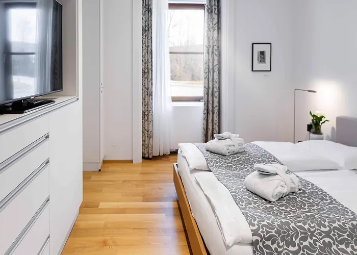 Hotel Schloss Hernstein