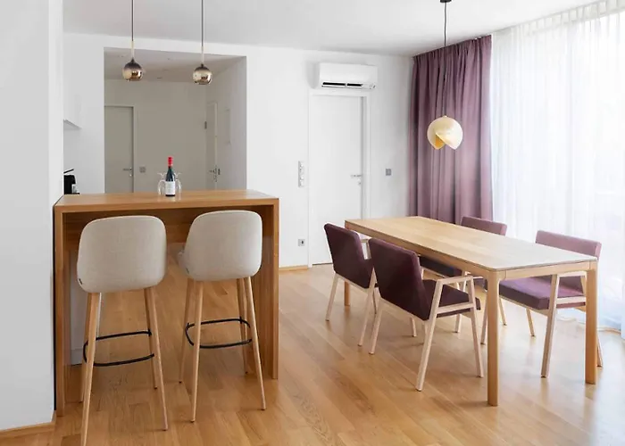 Schloss Hotel Hernstein